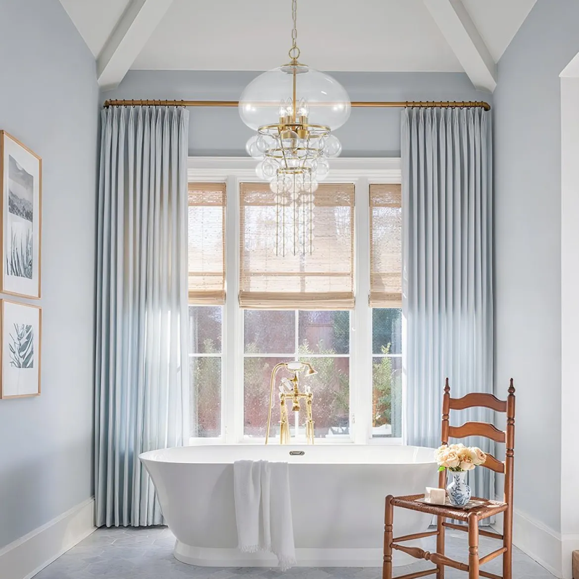 Art Deco Brass Tiered Clear Glass Jellyfish Style Chandelier