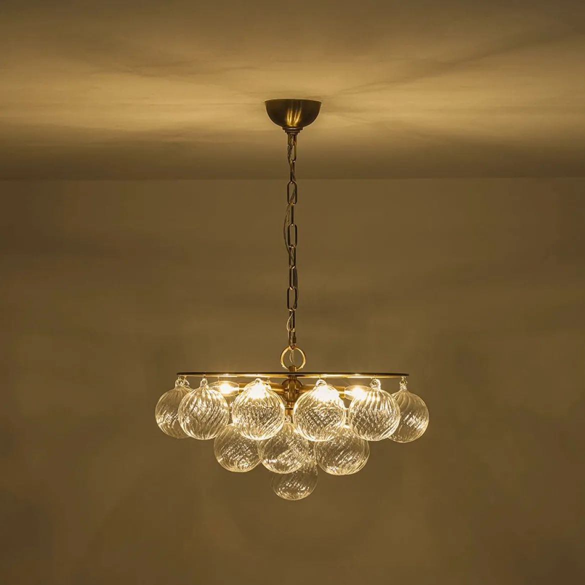 Cluster Ribbed Glass Globe Bubble Round Tiered Chandelier