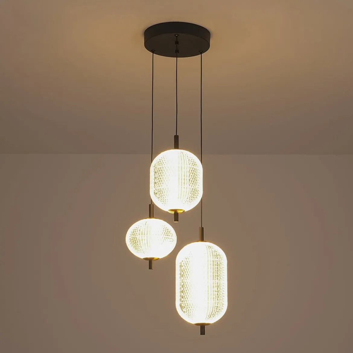 (OpenBox) Prismatic Glass Dimmable LED 3-Light Cluster Round Pendant